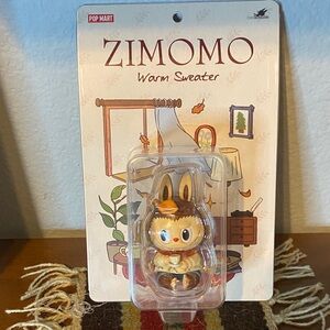 Zimomo Warm Sweater Collectible Figure